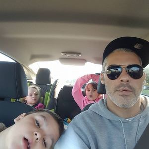 Meet your Posher, Robert